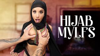 Hijabos Mostohaanya Nem Túl Vad, De Tiltott Testrészeinek Mutogatása a Mostohafiának Őrülten Izgató Tabu