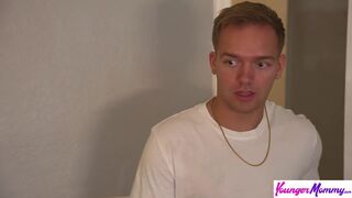 Kenzie Love kémleli, ahogy mostoha fia betömi a szűz száját – szigorú anyai útmutatás