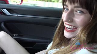 Csábító POV találkozás a pajkos fekete hajú tini amatőr csajjal
