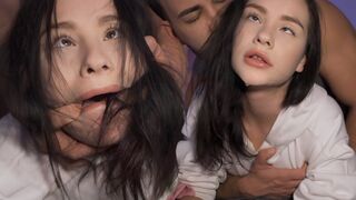 Extrém spriccelős gyönyör - 18 éves tini keményen szétoperva vad kutyapózban - matty mila perez